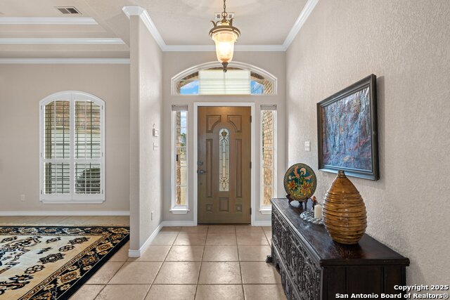 Image 4 of 37 For 2001 Crown Ridge