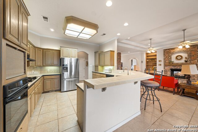 Image 9 of 37 For 2001 Crown Ridge