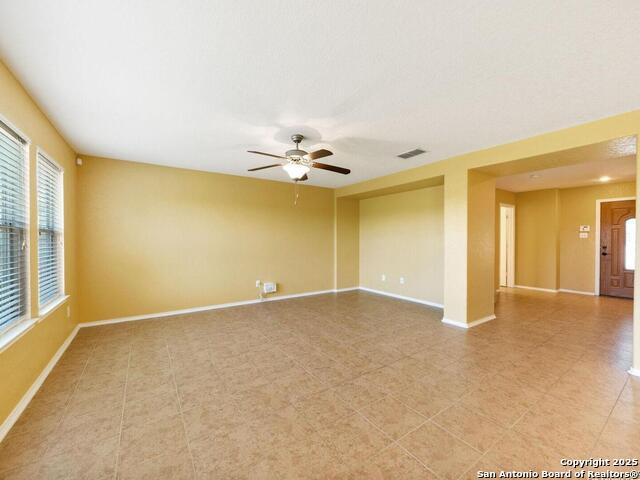 Listing photo id 5 for 7923 Martinelli