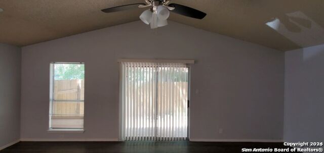 Image 4 of 25 For 5236 Meadow Rise