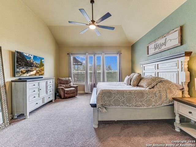 Listing photo id 12 for 8626 Napa Landing