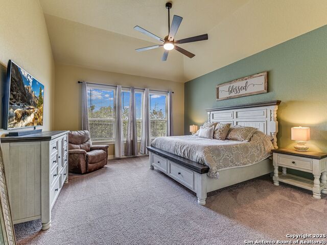 Listing photo id 13 for 8626 Napa Landing