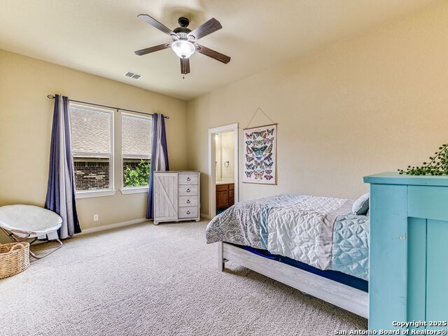 Listing photo id 24 for 8626 Napa Landing