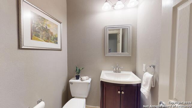 Image 15 of 40 For 18110 Ransom Hill