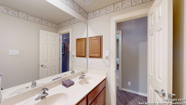 Image 36 of 40 For 18110 Ransom Hill