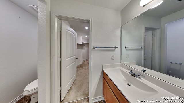 Image 11 of 19 For 7918 Hanging Branch