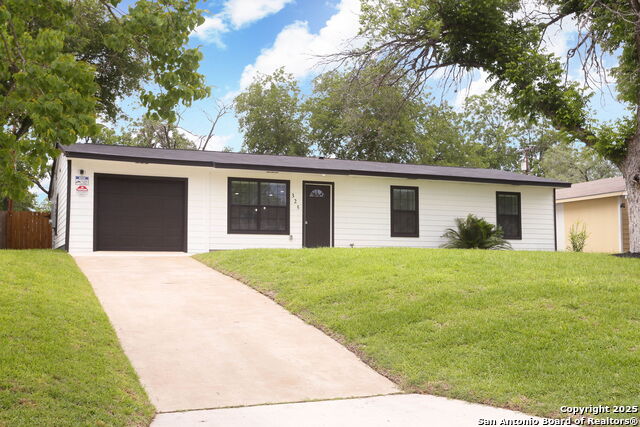 Image 13 of 16 For 325 Kenmar  