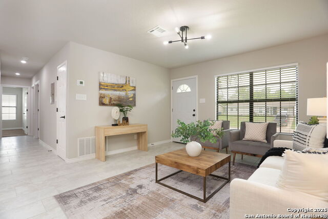 Image 3 of 16 For 325 Kenmar  