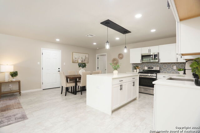 Image 6 of 16 For 325 Kenmar  