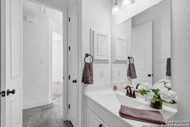 Image 10 of 47 For 5015 Country Nest