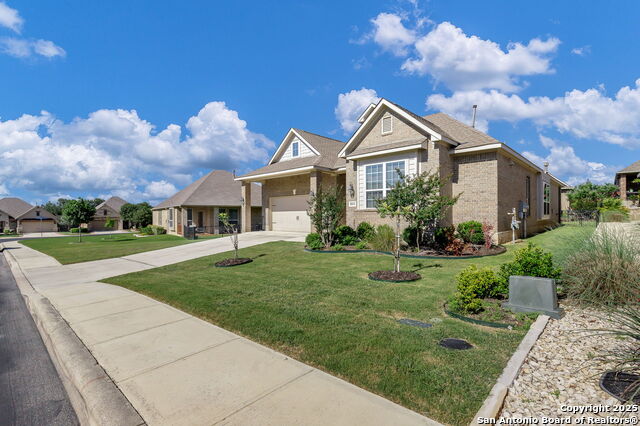 Image 3 of 47 For 5015 Country Nest