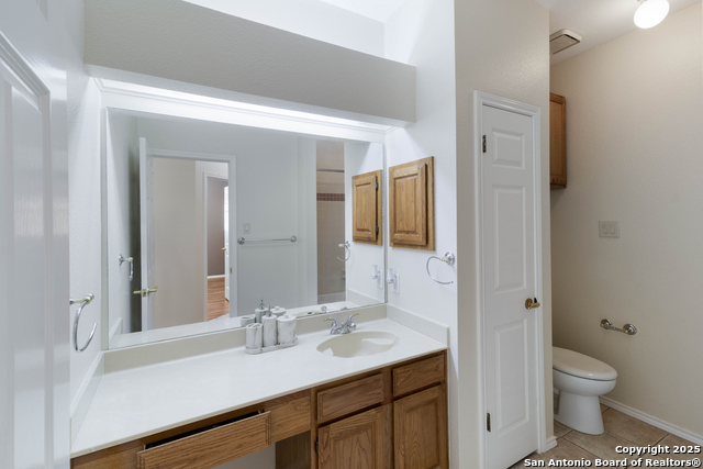 Listing photo id 18 for 5919 Cedar Path