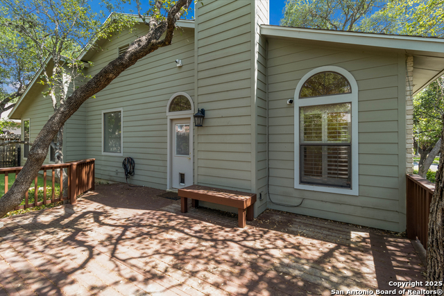 Listing photo id 21 for 5919 Cedar Path