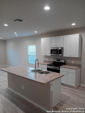 Image 3 of 14 For 530 Pleasanton