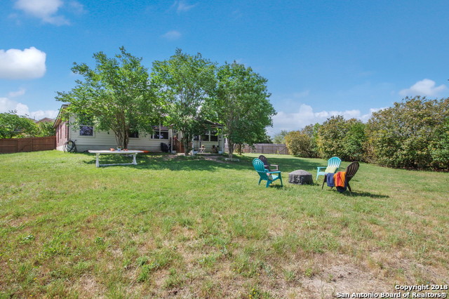 Image 21 of 25 For 427 Neches  