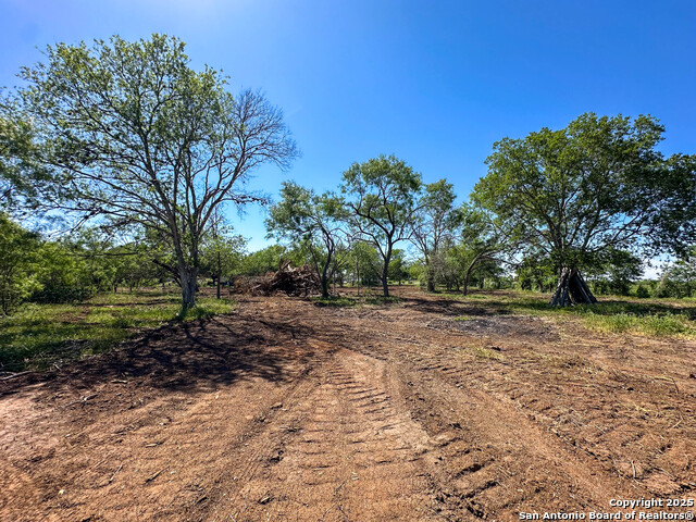 Image 16 of 17 For 13704 Ladd Rd