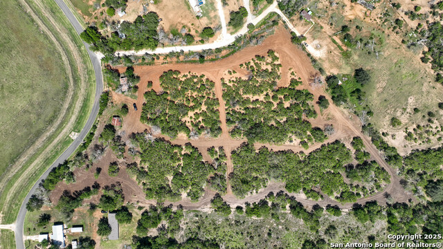 Image 5 of 17 For 13704 Ladd Rd