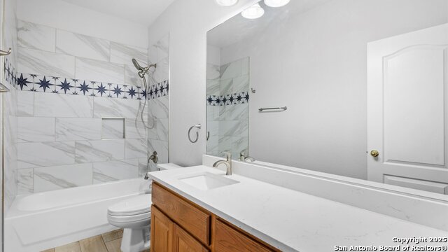 Listing photo id 30 for 521 Faulkner