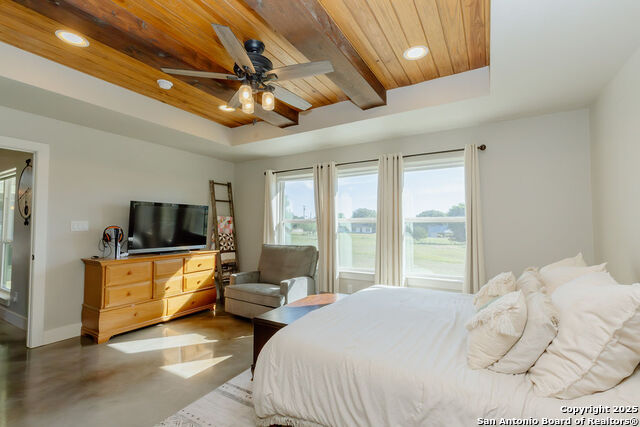 Listing photo id 10 for 277 Brown Saddle