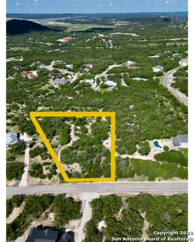 Listing photo id 5 for 1730 Private Road