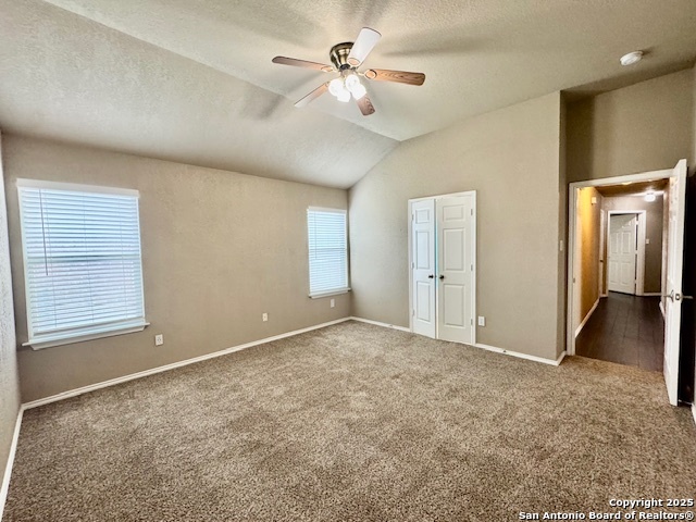 Listing photo id 8 for 6527 Candleview