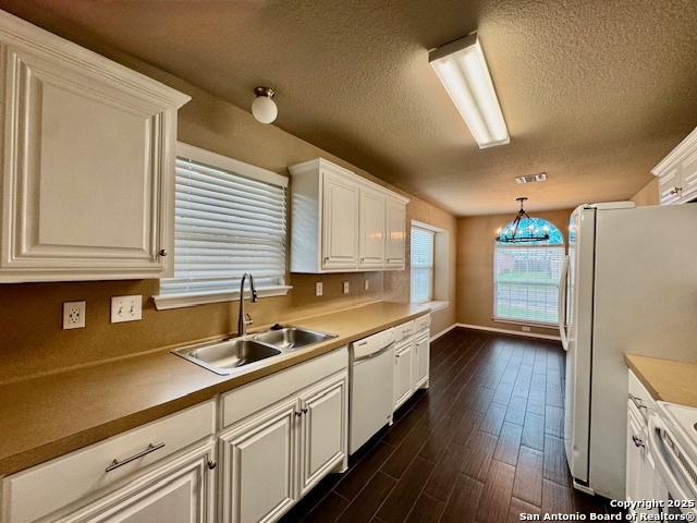 Listing photo id 4 for 6527 Candleview