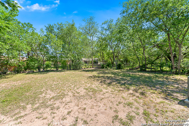Image 16 of 17 For 373 Kenmar Dr.