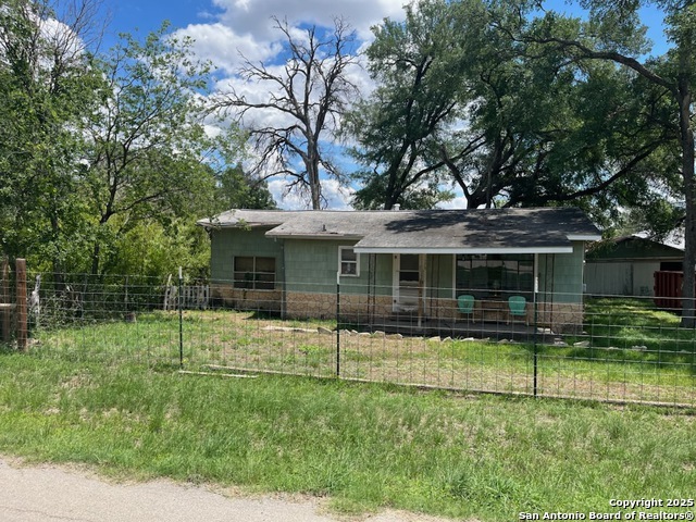 Image 3 of 17 For 1379 Cedar Elm