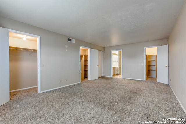 Image 18 of 25 For 7500 Callaghan  Apt 2