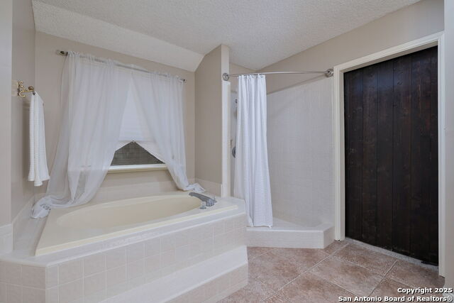 Image 15 of 25 For 9231 Saint Ives