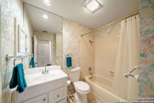 Listing photo id 20 for 12138 Lemon Blossom W