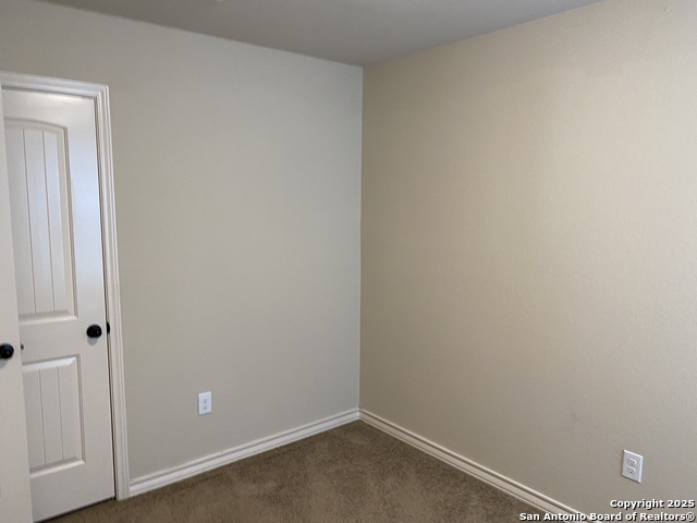Image 23 of 32 For 6606 Mia Way  102