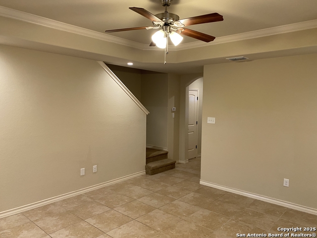 Image 5 of 32 For 6606 Mia Way  102