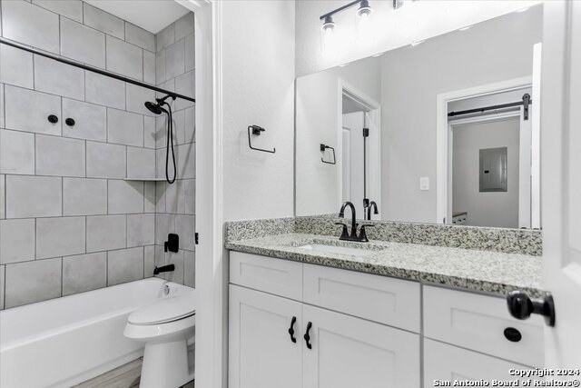 Image 17 of 29 For 8316 Utopia  