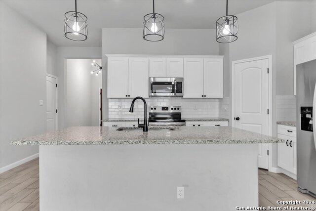 Image 7 of 29 For 8316 Utopia  