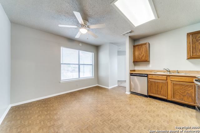 Image 8 of 25 For 7359 Corian Park