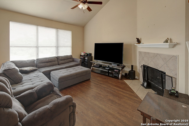 Image 10 of 27 For 6139 Diego Ln