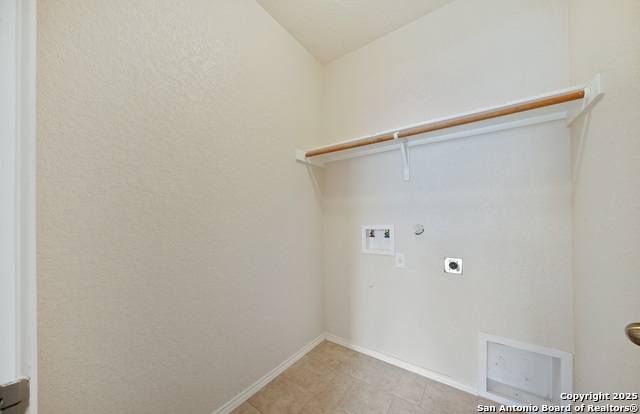 Image 18 of 28 For 341 Buckboard Ln