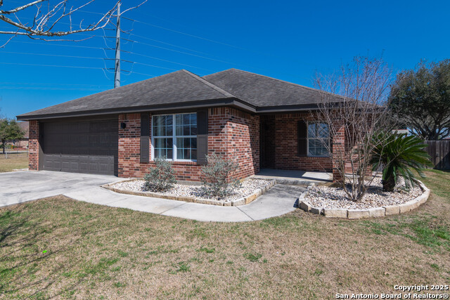 Details for 121 Castlewood, Seguin, TX 78155