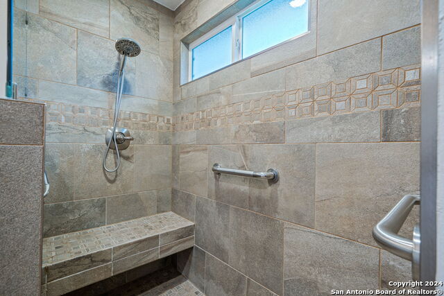 Listing photo id 22 for 3420 Copper Willow
