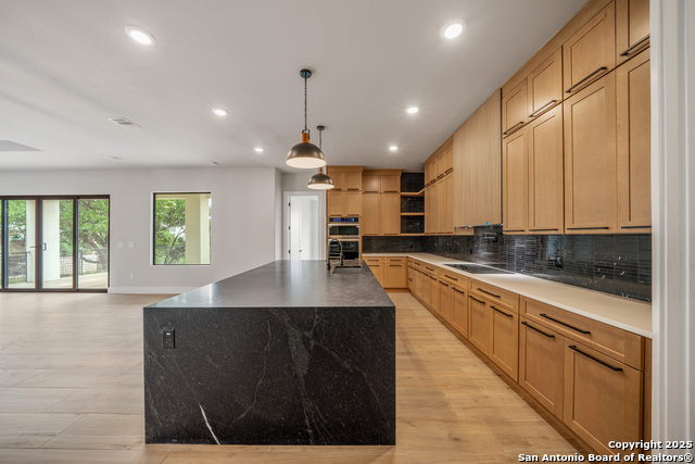 Listing photo id 9 for 25822 Mount Carillon