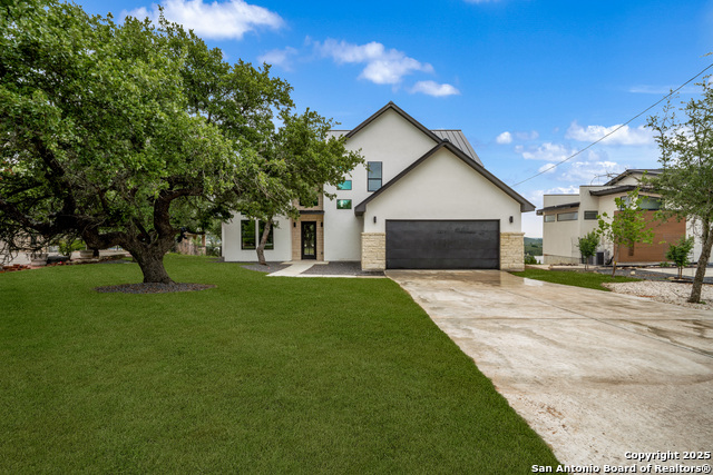 Listing photo id 0 for 25822 Mount Carillon