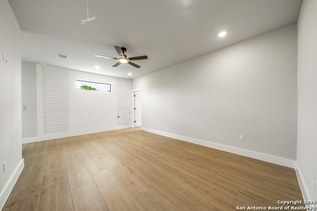 Listing photo id 23 for 25822 Mount Carillon