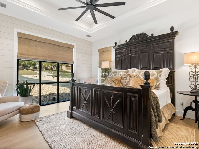 Image 18 of 33 For 8030 Colonial Woods