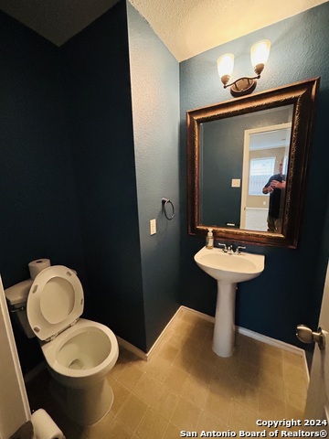 Listing photo id 7 for 13214 Baldwin Rdg