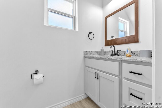 Image 29 of 51 For 523 Ruiz St, Unit 101  101