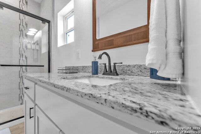 Image 42 of 51 For 523 Ruiz St, Unit 101  101