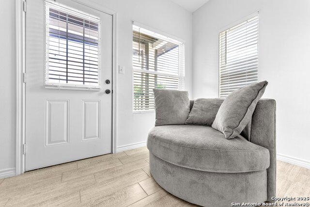Image 43 of 51 For 523 Ruiz St, Unit 101  101
