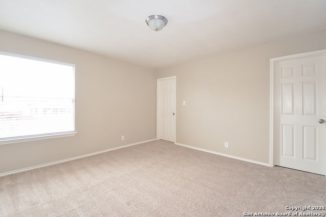 Image 11 of 15 For 3911 Blue Oak