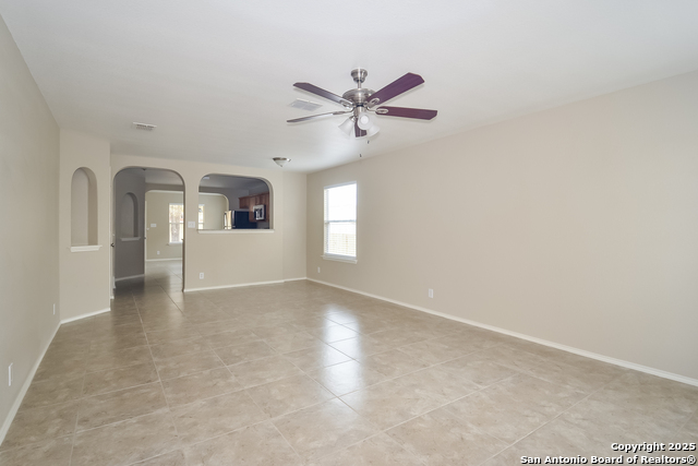 Image 2 of 15 For 3911 Blue Oak